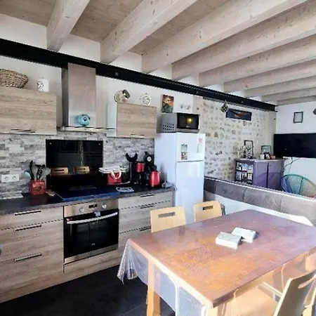 Maison En Pierre Au Centre Bourg - 6 Pers. - Fr-1-879-6 Дом отдыха Saint-Laurent-de-la-Pree